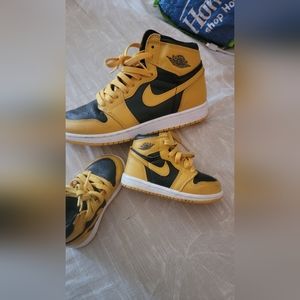 Jordan 1 Pollen for Mommy and baby